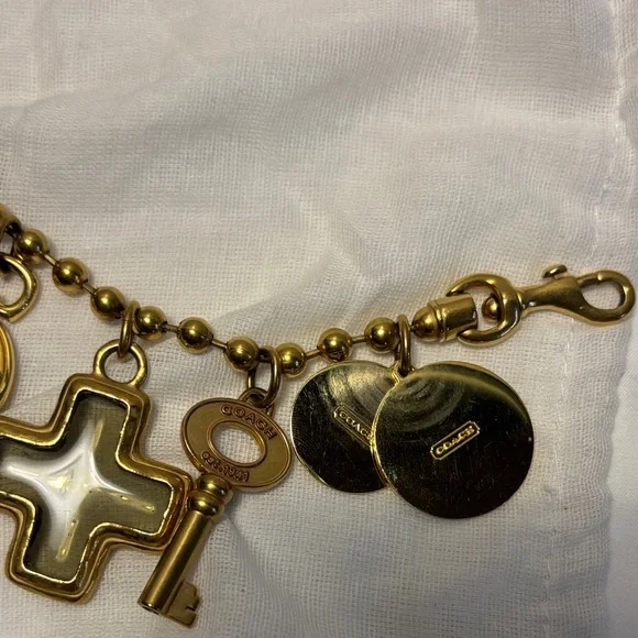 Rare NWOT Vintage Chunky Coach 7 Charm Bracelet - Picture 5 of 9